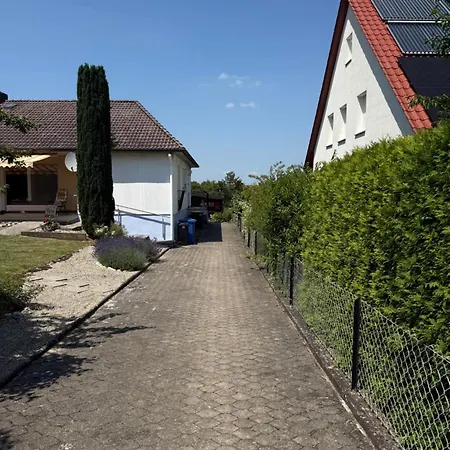 Apartman Living And Feeling Good Burgbernheim